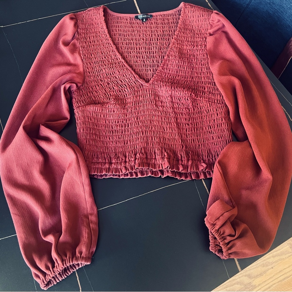 Red cropped shirt from Dynamite